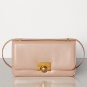 Bottega Veneta BV Classic Bag In Nude French Calfskin